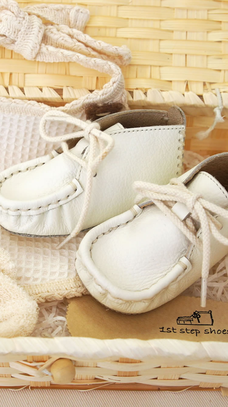 産まれてすぐ～